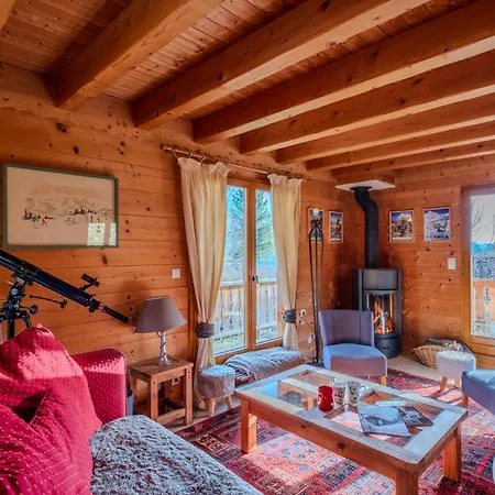 Holiday home Chalet 8 A 10 Pers Entre Lac Et Montagnes